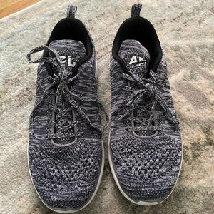 APL Techloom Pro Sneakers